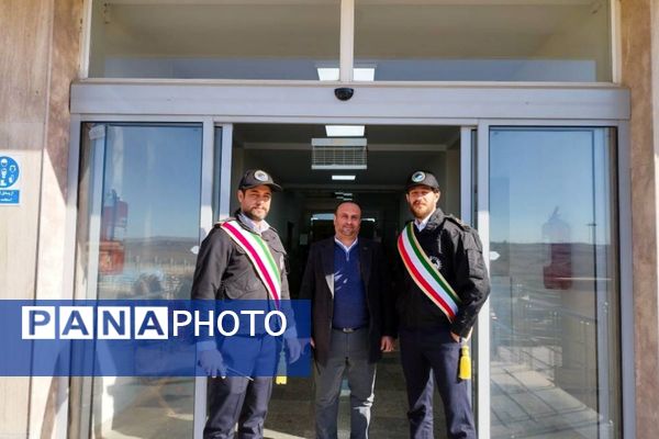 بازدید معاون اجرایی رئیس‌جمهور از طرح فاضلاب پرند