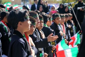 روایت دانش‌آموزان از حماسه ۱۳ آبان