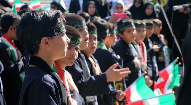 روایت دانش‌آموزان از حماسه ۱۳ آبان