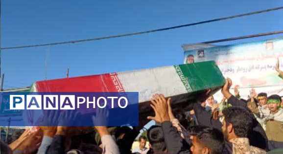 مهن‌آباد میزبان پیکر شهید گمنام