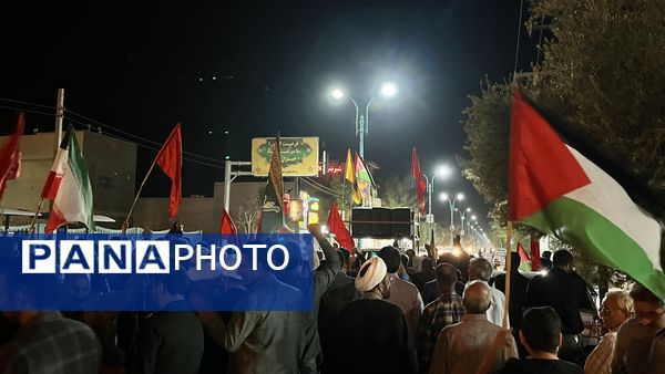 تجمع مردمی در پی حمایت از مردم غزه و لبنان