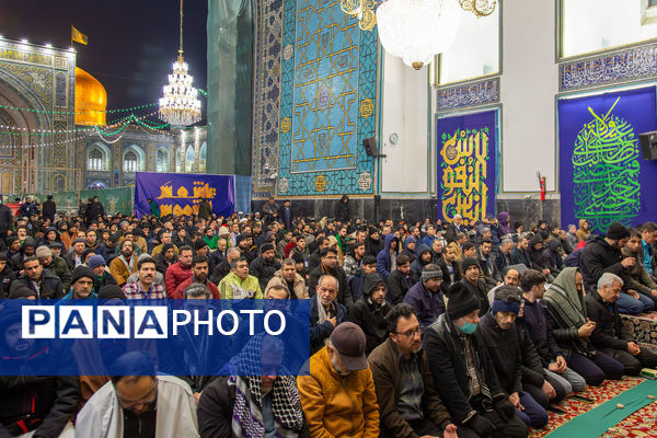 آیین معنوی اعتکاف در حرم مطهر رضوی- ۱