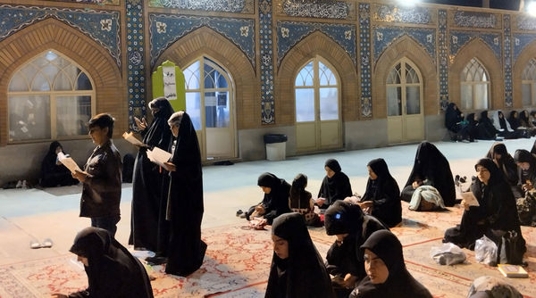 مراسم سومین شب قدر در حرم حضرت معصومه(س)