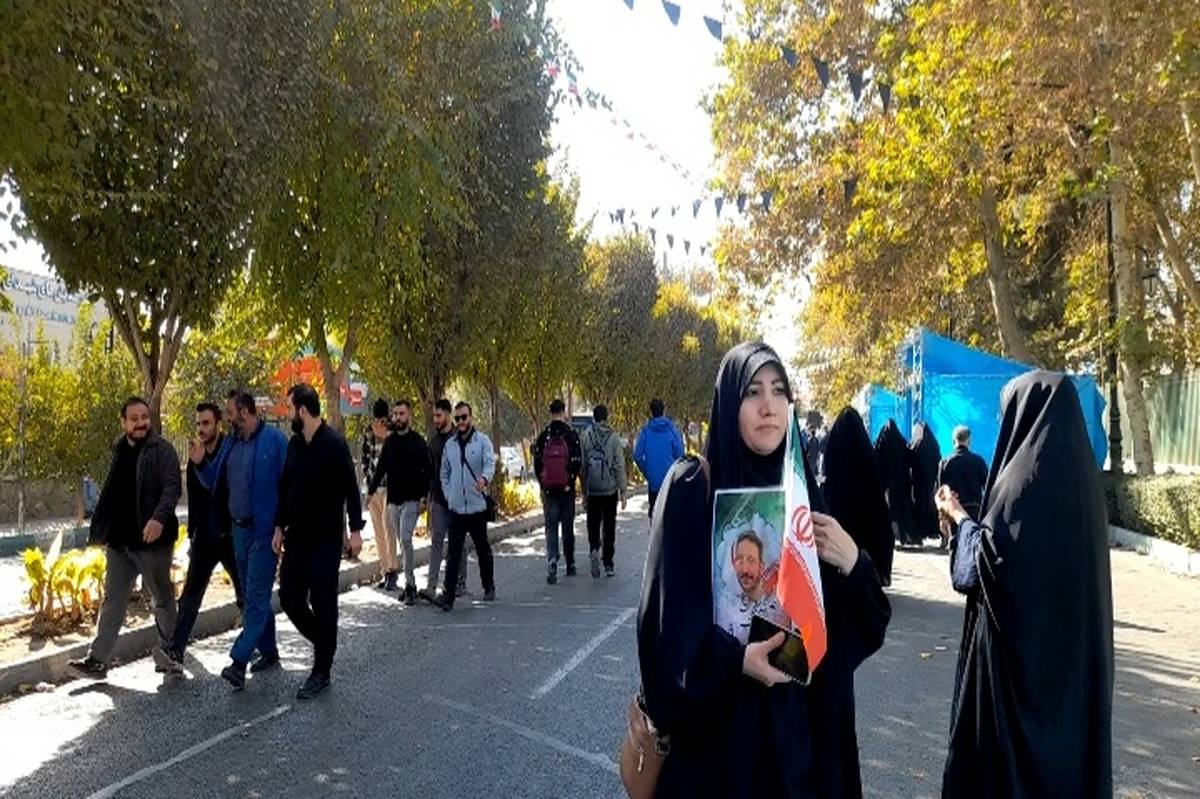 راهپیمایی بزرگ یوم‌الله ۱۳ آبان در کرج