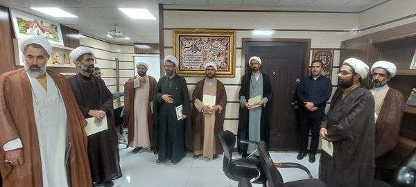 تقدیر از امام جماعت‌های مدارس باخرز