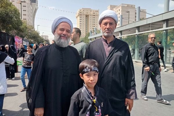 راهپیمایی جاماندگان اربعین حسینی در مشهد