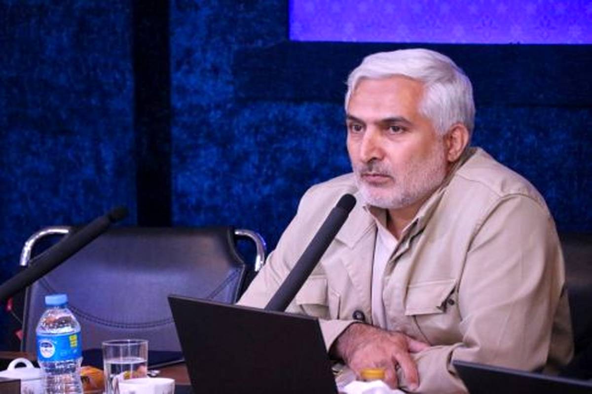 مدیران در تحول مدرسه و هویت بخشی به دانش آموزان در دوره متوسطه اول نقش اساسی دارند
