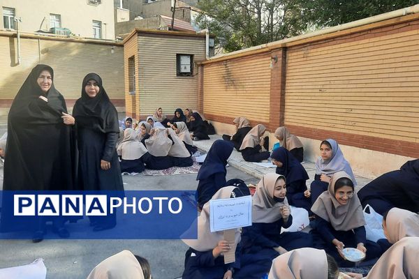 برگزاری مراسم صبحانه سلامت در دبیرستان بعثت ناحیه یک شهرری