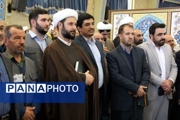 تقدیر از مدیران و فعالان پیشگیری از آسیب‌های اجتماعی شهرک امید صفادشت در نماز جمعه