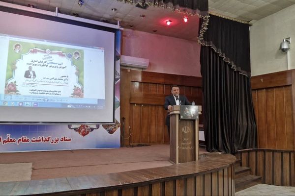 ملاک انتخاب و انتصاب مدیران شایسته‌سالاری است