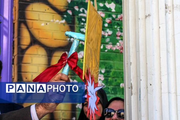 آیین بزرگداشت هفته بهداشت روان و انتخابات همیار مشاوران