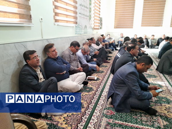 مراسم سالروز ارتحال حضرت امام خمینی رحمت الله علیه در اداره کل آموزش و پرورش استان بوشهر