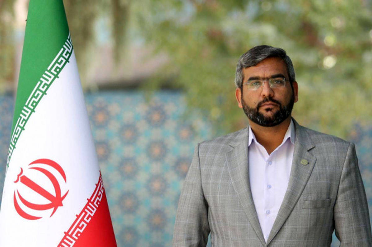 دومین جشنواره مردمی نذر کتاب فارس با اهدای 148 هزار جلد کتاب پایان یافت
