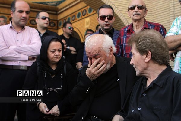 مراسم تشییع پیکر مرحوم «حسین عرفانی »