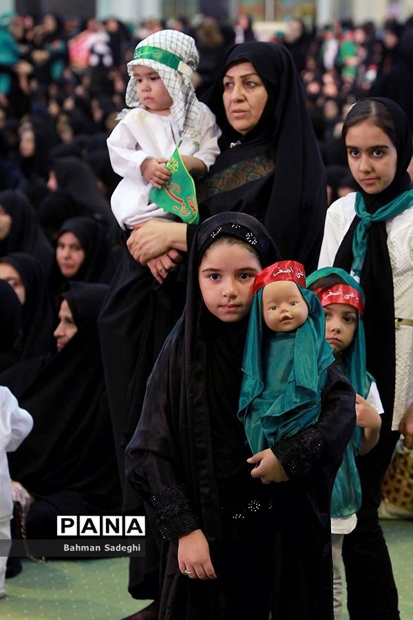 همایش شیرخوارگان حسینی در مصلی تهران
