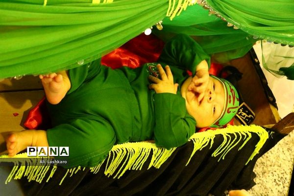 همایش شیرخوارگان حسینی در حسینیه ثارالله قائم شهر
