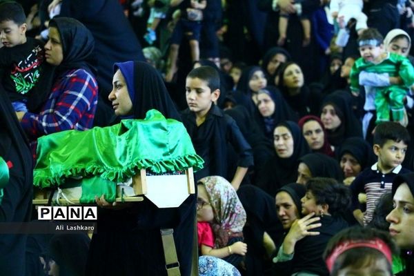 همایش شیرخوارگان حسینی در حسینیه ثارالله قائم شهر