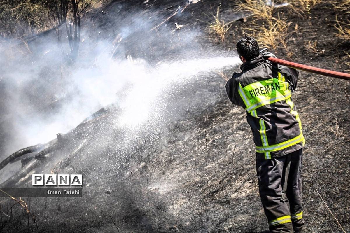 11 آتش سوزی مراتع طی یک روز در همدان