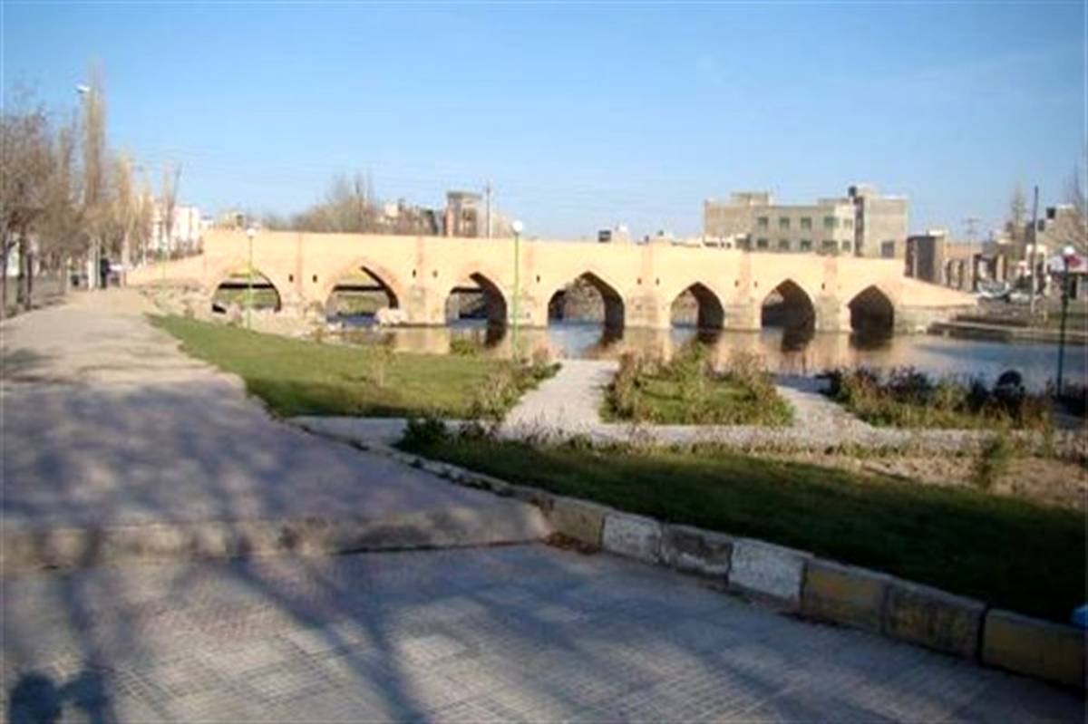 بناهای تاریخی اردبیل با ظرفیت‌های مردمی ‌ساماندهی می‌‌شود
