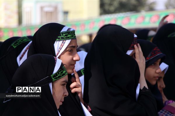 این بار دانش آموزان به استقبال محرم آمدند