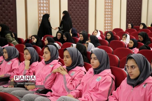 همایش تجلیل از ستارگان ورزش دانش آموزی خراسان رضوی