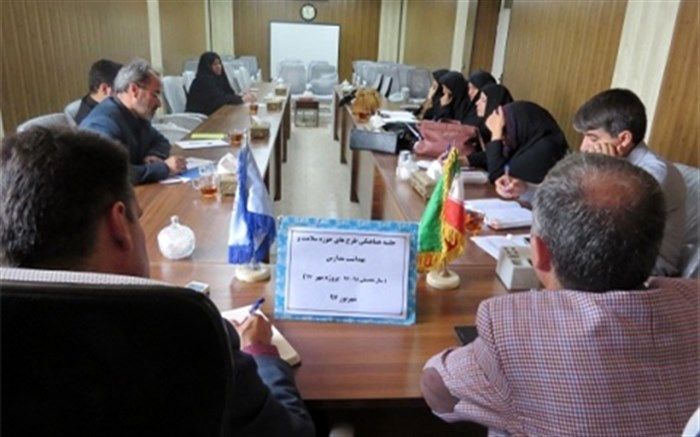 جلسه هماهنگی طرح های حوزه سلامت وبهداشت مدارس اردستان برگزار شد