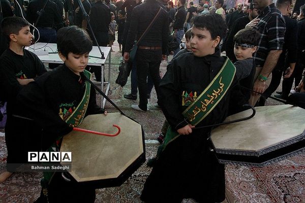 سوگواری تاسوعای حسینی در حسینیه کربلایی ها