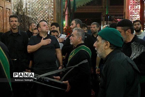 سوگواری تاسوعای حسینی در حسینیه کربلایی ها