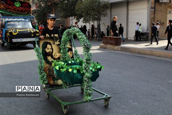 عزاداری روز عاشورا در شیراز