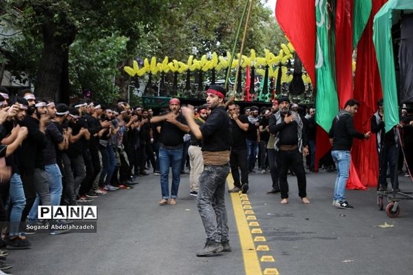 عزاداری روز عاشورا در ساری