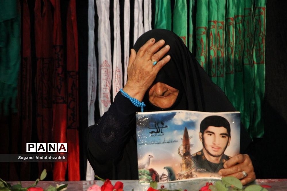 وداع با پیکر شهید گمنام و هشتمین یادواره شهدای کوی ۲۲ بهمن در ساری