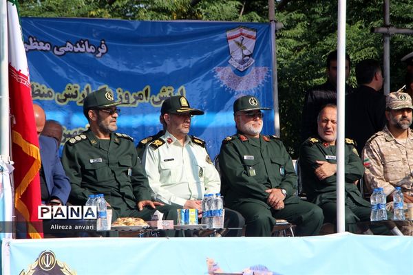 رژه نیروهای مسلح مازندران