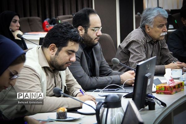 نشست خبری مدیرکل آموزش و پرورش آذربایجان غربی با اصحاب رسانه