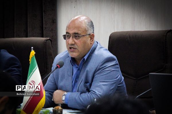 نشست خبری مدیرکل آموزش و پرورش آذربایجان غربی با اصحاب رسانه