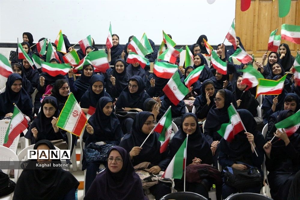 آغاز سال تحصیلی جدید در هنرستان نمونه ریحانه شهرستان بوشهر