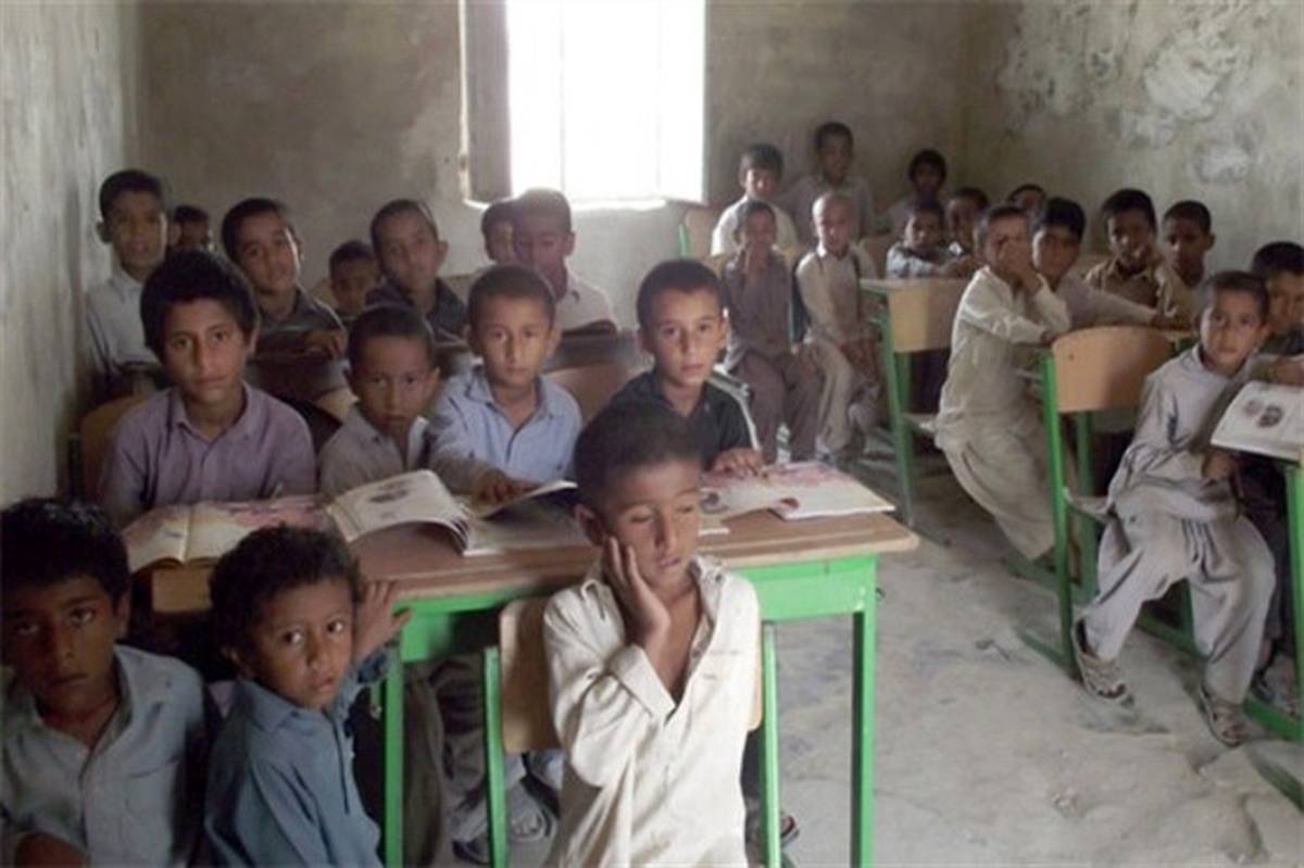افتتاح سه مدرسه در مناطق محروم خاش توسط سپاه
