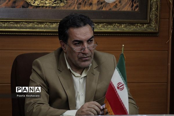 دیدار مدیرکل آموزش و پرورش فارس  با بانوان شاغل  این اداره