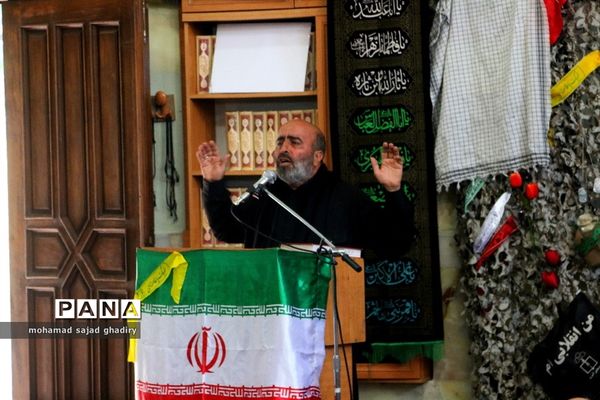 تجمع عاشورایی فرهنگیان تهران درتشییع پیکرپاک و مطهر شهید گمنام