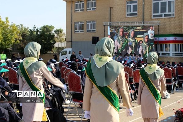 نواخته شدن زنگ آغاز سال تحصیلی در فارس