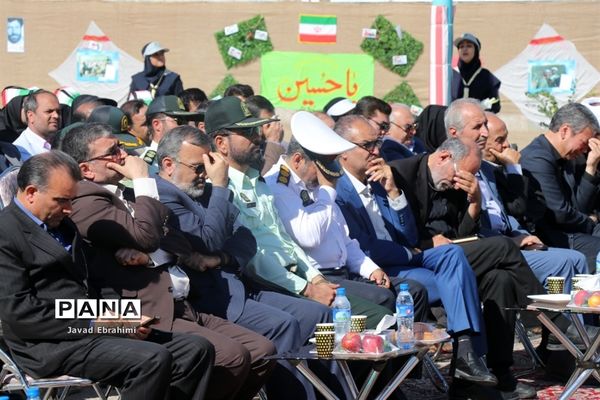 مراسم نواختن  زنگ  ایثار  و  مهر در دبیرستان هدی ناحیه شش مشهد