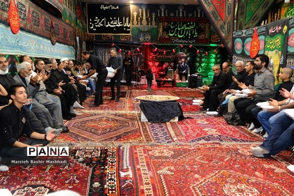 برگزاری مراسم سوگواری سومین روز شهادت  امام حسین (ع) و یارانش در شیراز