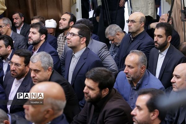 دیدار جمعی از مسئولان و دست‌اندرکاران حج با مقام معظم رهبری