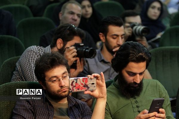 نشست خبری پانزدهمین جشنواره بین المللی فیلم مقاومت