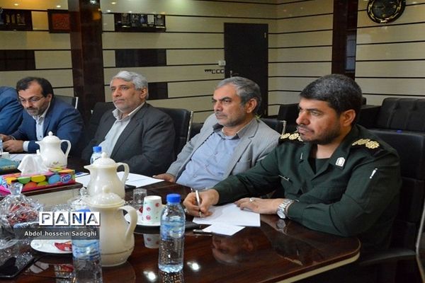 جلسه ستاد هماهنگی و پشتیبانی بسیج دانش‌آموزی استان بوشهر