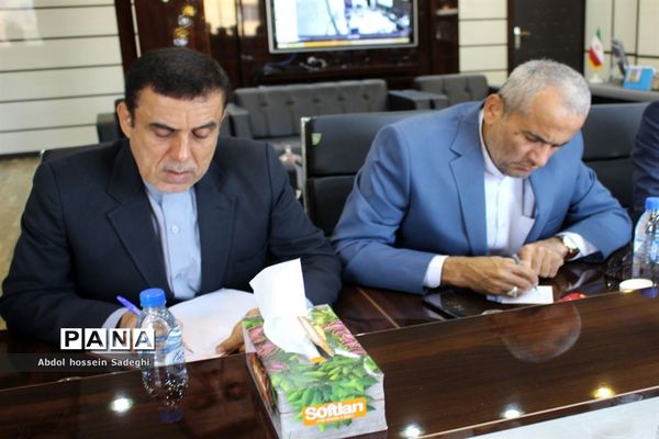 جلسه ستاد هماهنگی و پشتیبانی بسیج دانش‌آموزی استان بوشهر