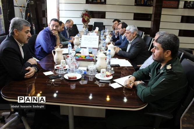 جلسه ستاد هماهنگی و پشتیبانی بسیج دانشآموزی استان بوشهر