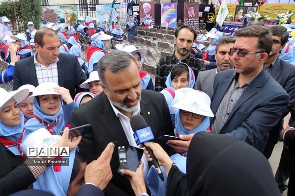 مراسم نمادین استانی مهر عاطفه‌ها در مشهد