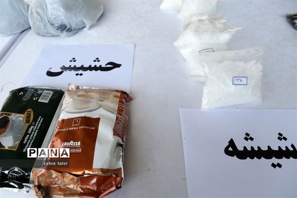 نشست خبری و بازدید خبرنگاران از کشفیات فرماندهی انتظامی آذربایجان غربی