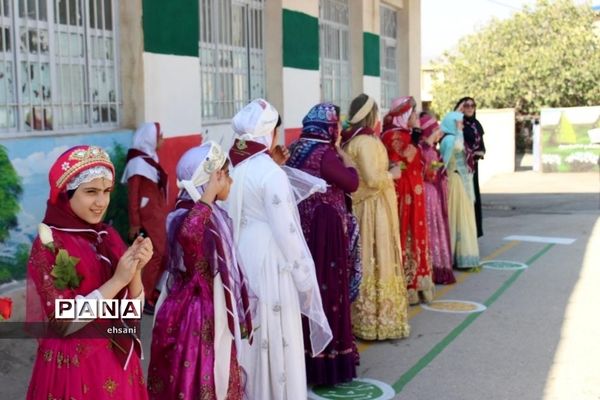 برگزاری جشن عاطفه ها در مدارس کهگیلویه  و بویراحمد