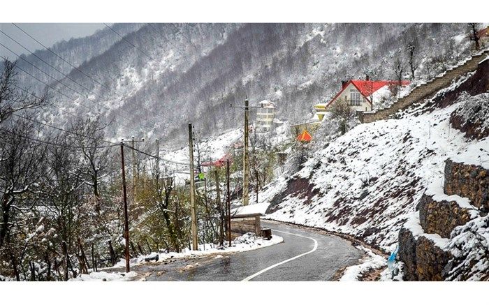 بارش برف در راه مازندران